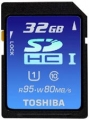 ֥ SDHC UHS-I Class 10 (32GB)