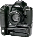  EOS D6000