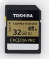 ֥ SDHC UHS-II EXCERIA PRO (32GB)